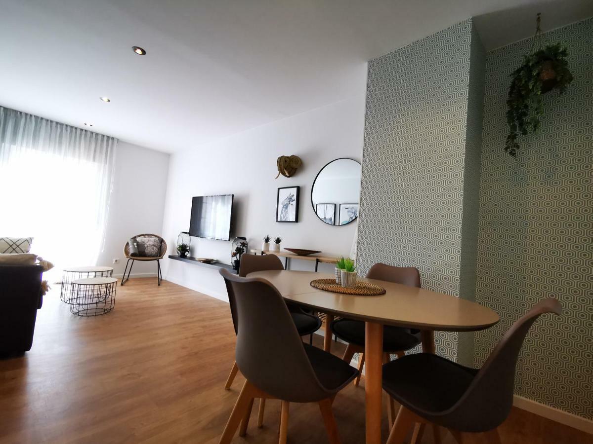 Vtz El Balcon De Torre Nueva III Apartment Zaragoza Luaran gambar